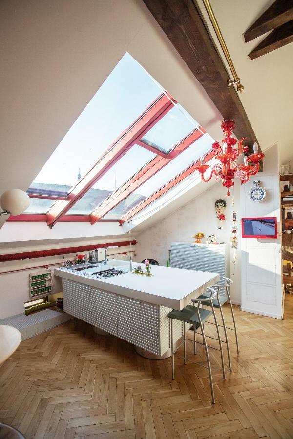 Unique Luxury Loft With Terrace In Old Town Διαμέρισμα Πράγα Εξωτερικό φωτογραφία